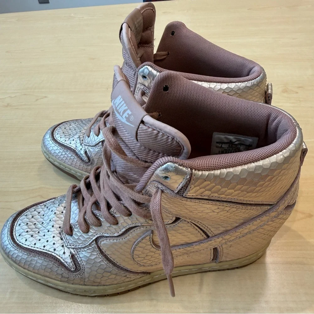 Nike Dunk‎ Sky Hi Rose Gold Wedge High Top Sneakers Size 8